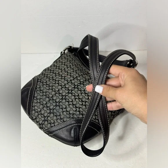 Coach Soho Signature Mini C Jacquard/Leather Crossbody Swingpack Bag Black Y2K - Picture 3 of 12